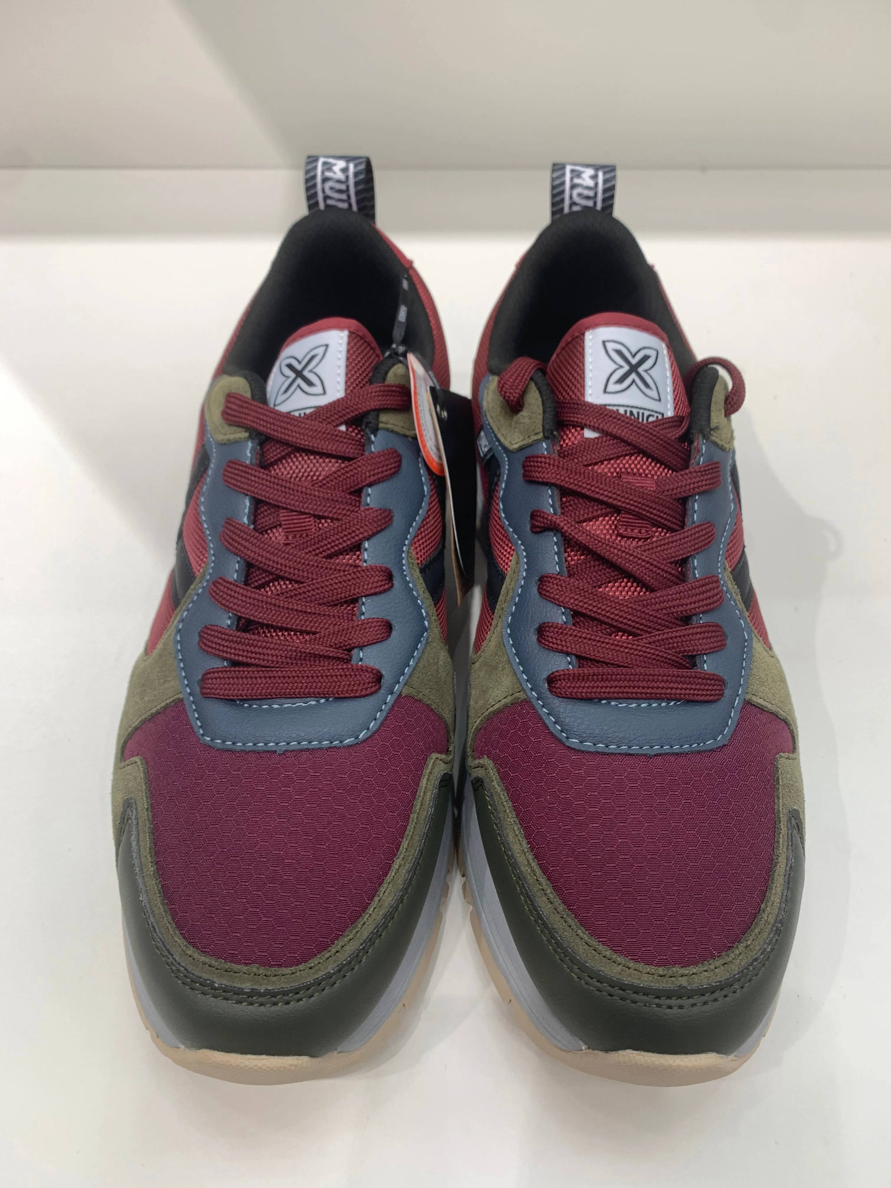 AVENUE 08 BORDO GREEN