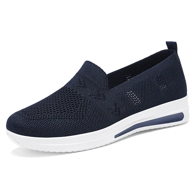 Breathable and Fashionable Slip-On Sneakers for a Classic Minimalist Look
