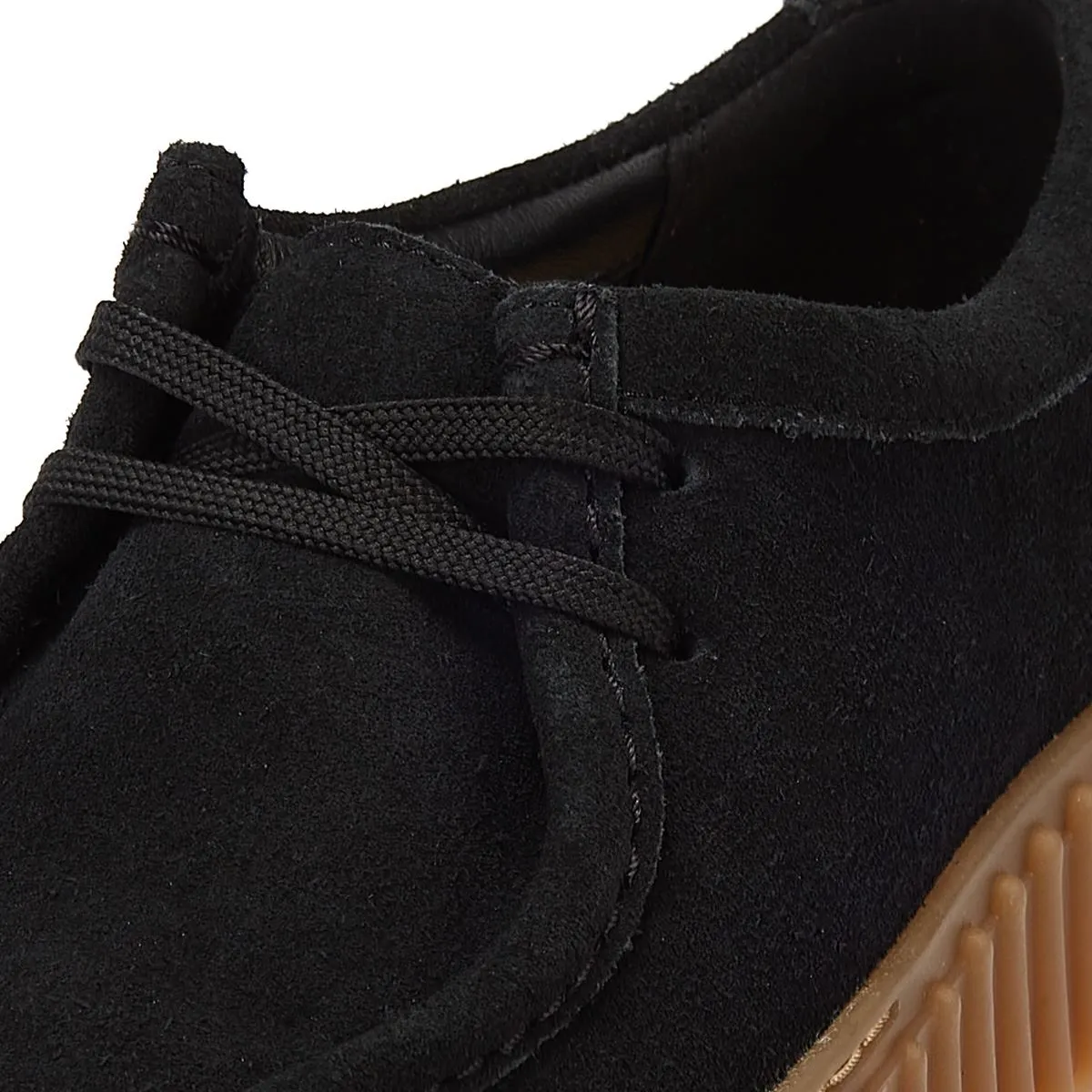 Clarks Main Torhill Bee Women's Black Comfort Shoes
