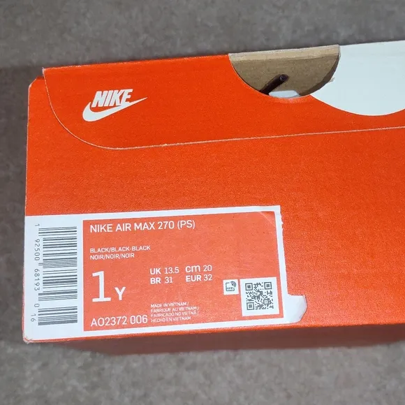 Nike Air Max 270 {P5}