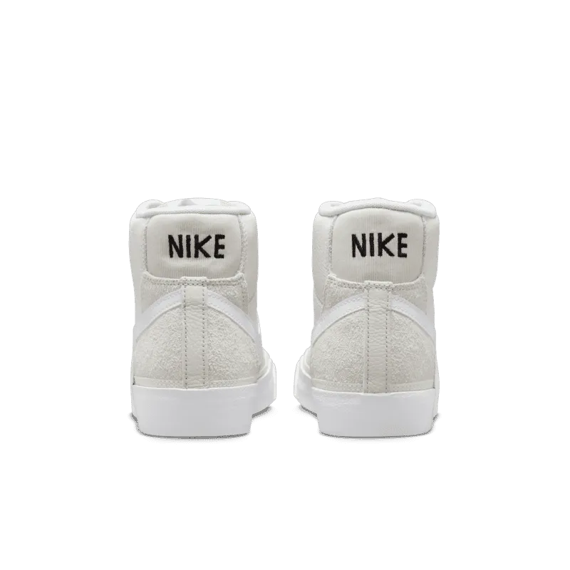 NIKE BLAZER MID PRO CLUB