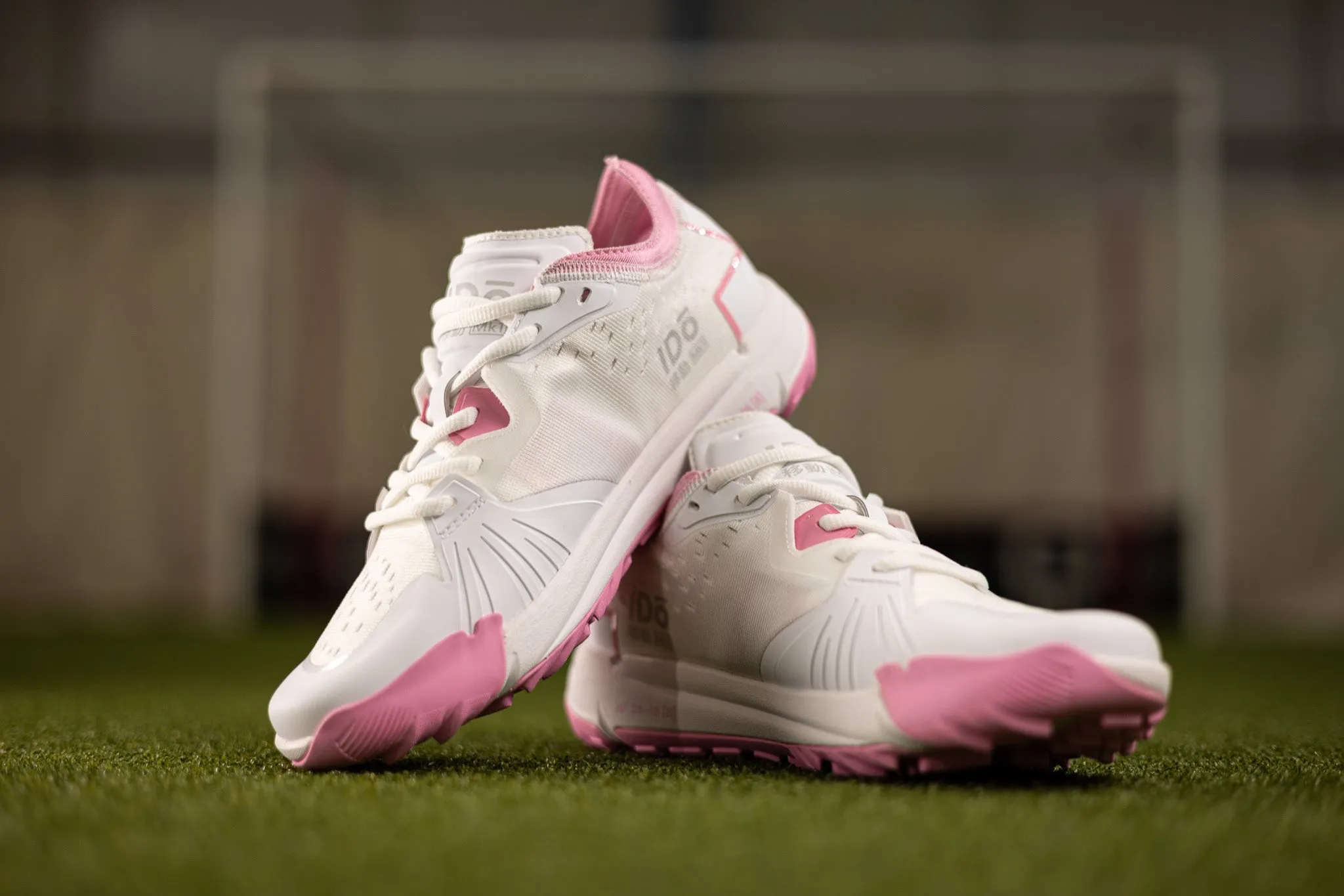 Osaka IDO MK1 Hockey Shoe White-Begonia Pink