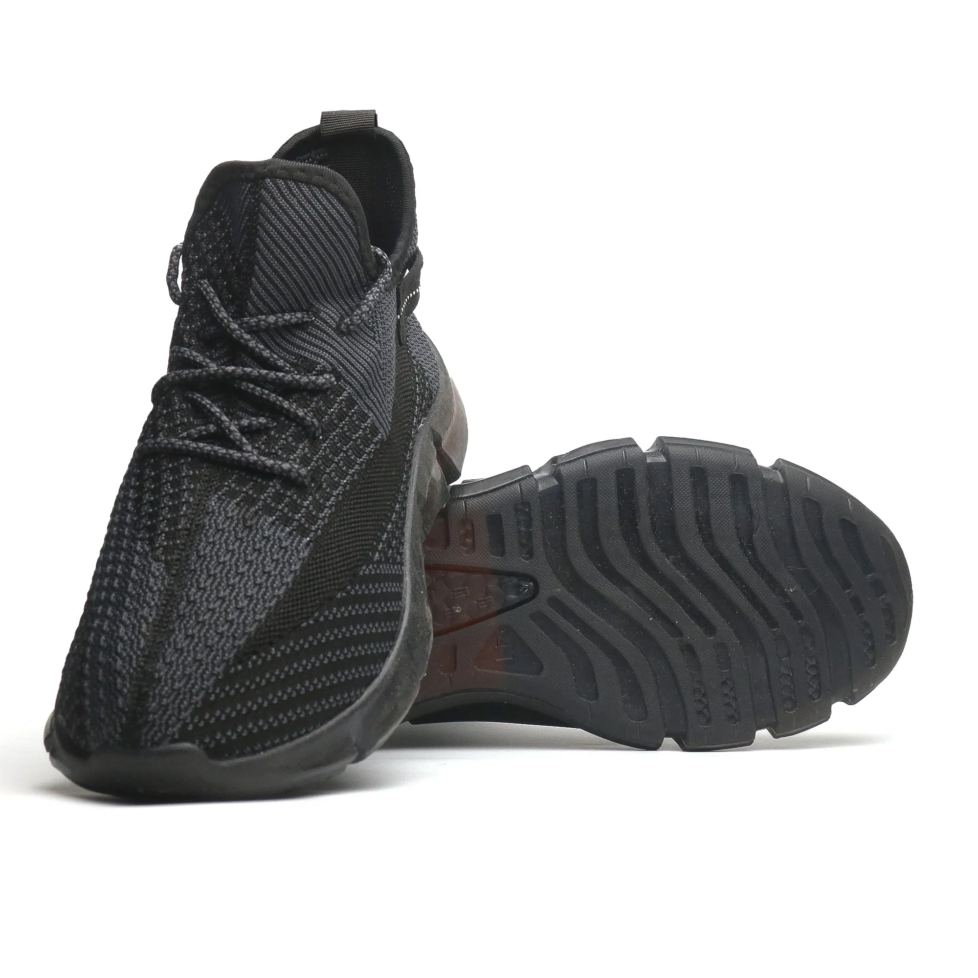 Out fit Sneakers