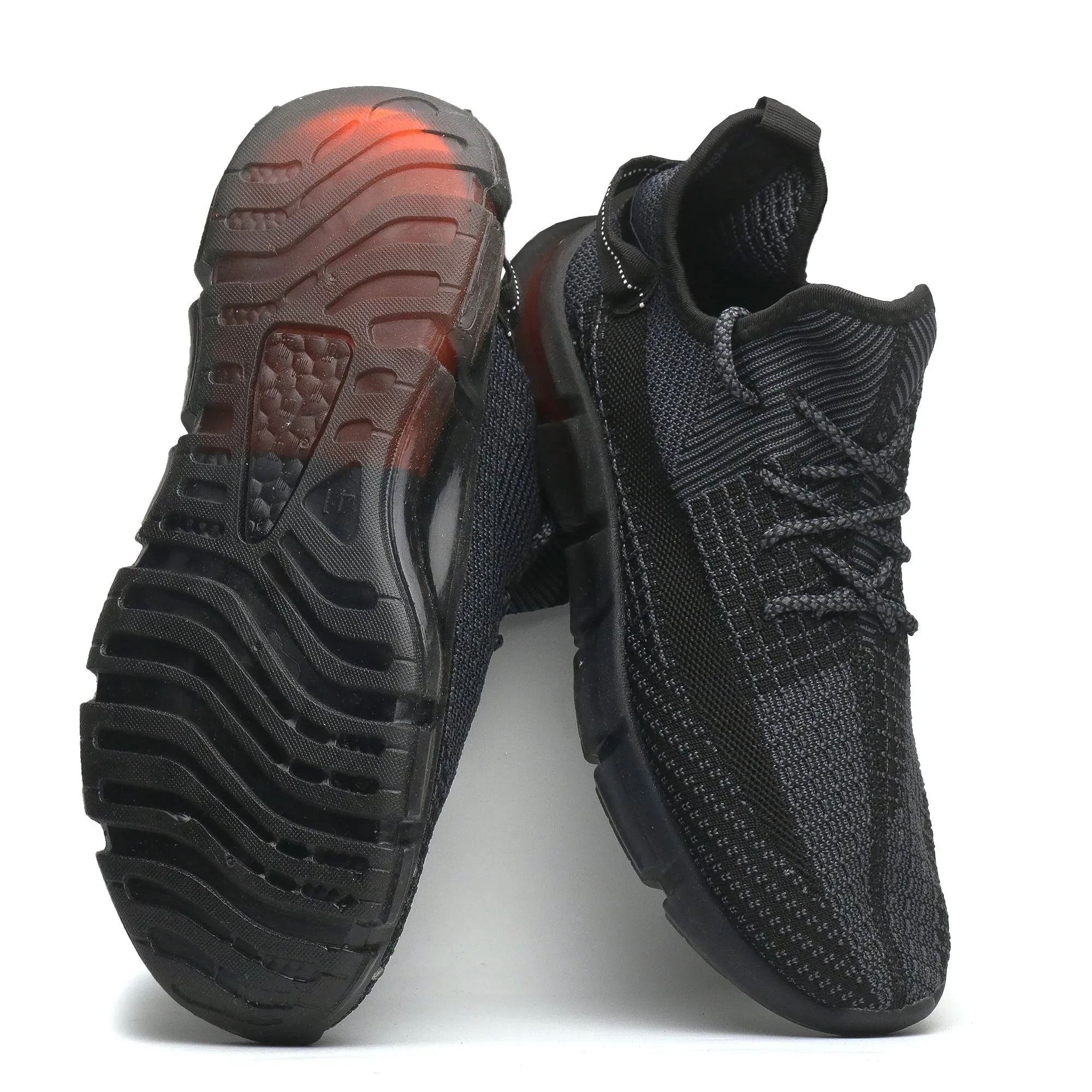 Out fit Sneakers