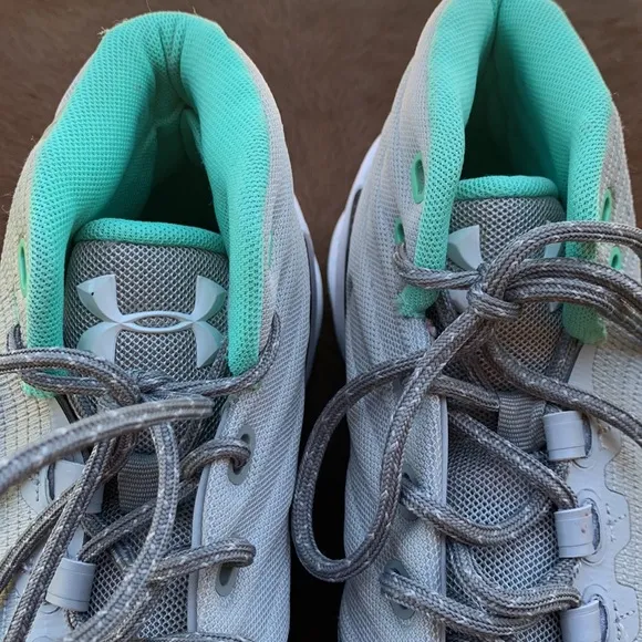 Under Armour Curry 3 shoes.