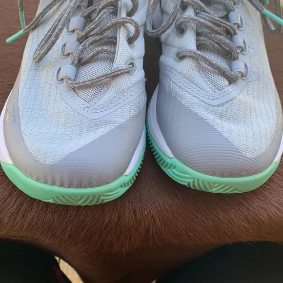 Under Armour Curry 3 shoes.