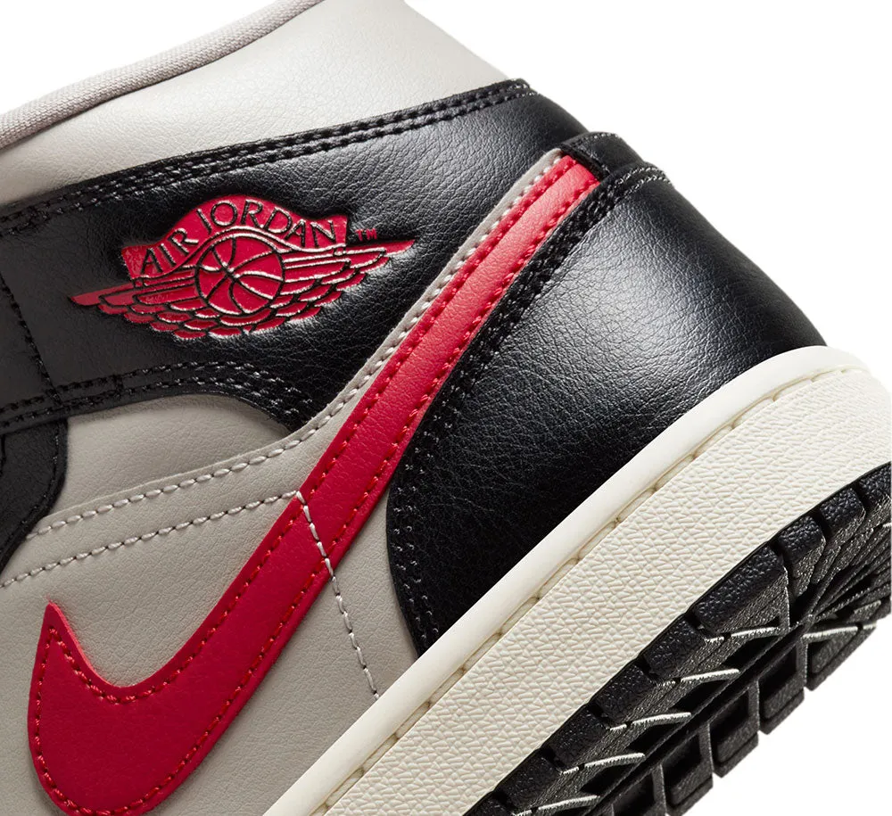 WMNS AIR JORDAN 1 MID