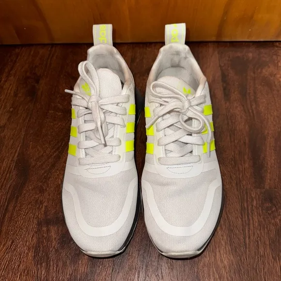 Youth Adidas Multix sneakers size 5.5